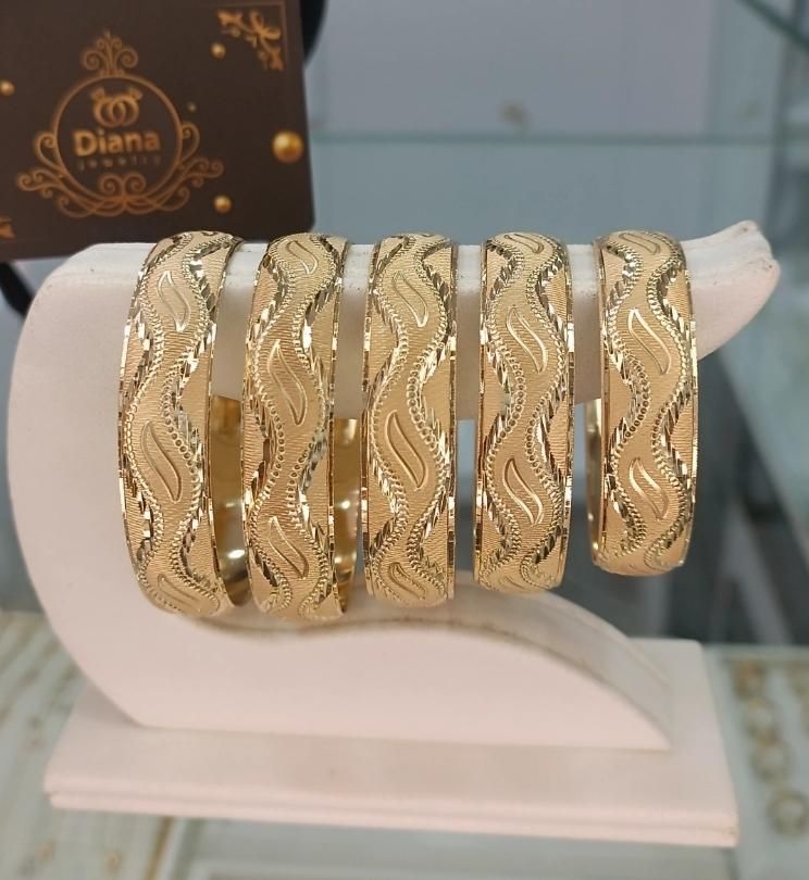 النگو پهن طلاروس اصل با ضمانت کتبی|بدلیجات|مشهد, احمدآباد|دیوار