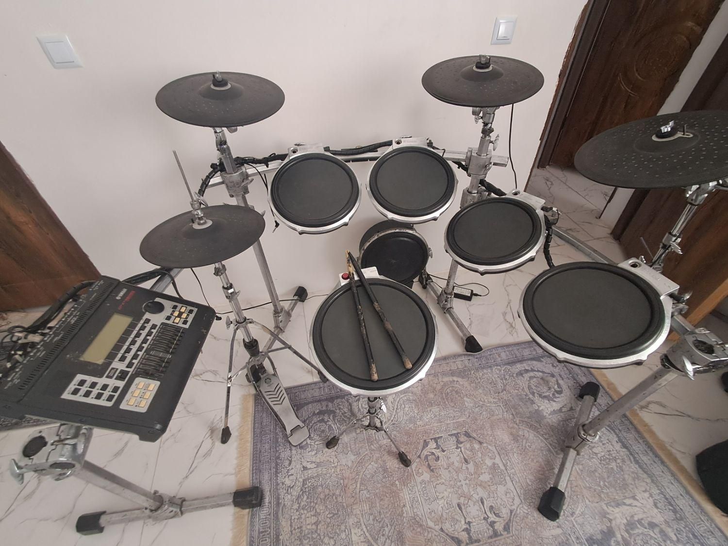 درامز الکتریک یاماها dtxtreeme3|درام و پرکاشن|رشت, رودباری|دیوار