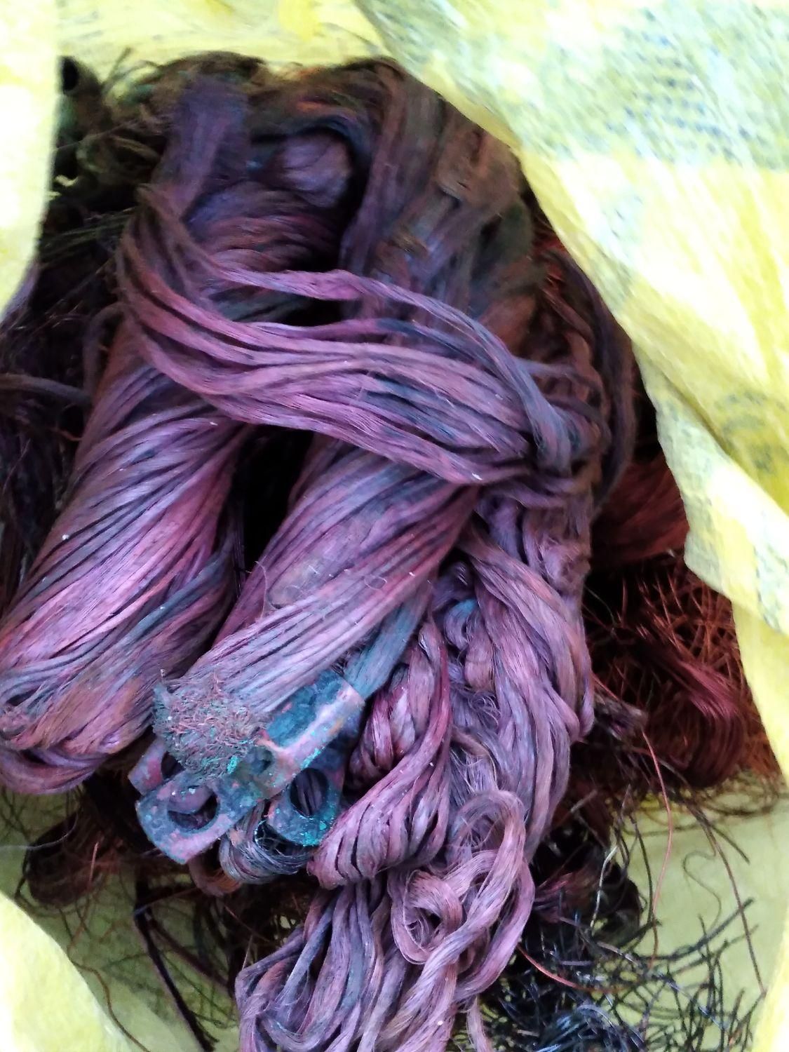 خرید انواع ۰ضایعات۰ روز آهن درب منزل۰۰۰|عمده‌فروشی|کاشان, |دیوار