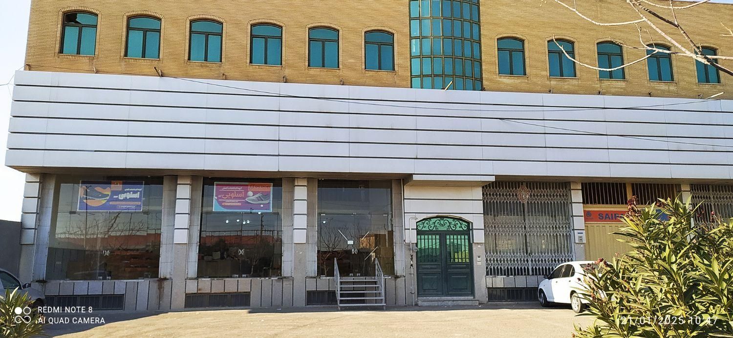 2000متر مغازه و سوله/ بلوار خلیج فارس|اجارهٔ مغازه و غرفه|قم, زاویه|دیوار