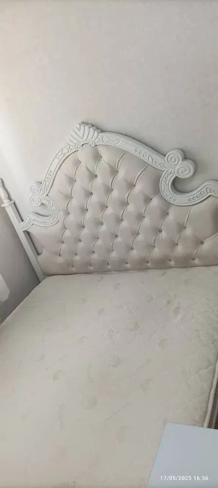 تخت‌خواب ۲نفره چوبی با تشک درجه یک و عالی|تخت و سرویس خواب|تهران, سعیدآباد|دیوار