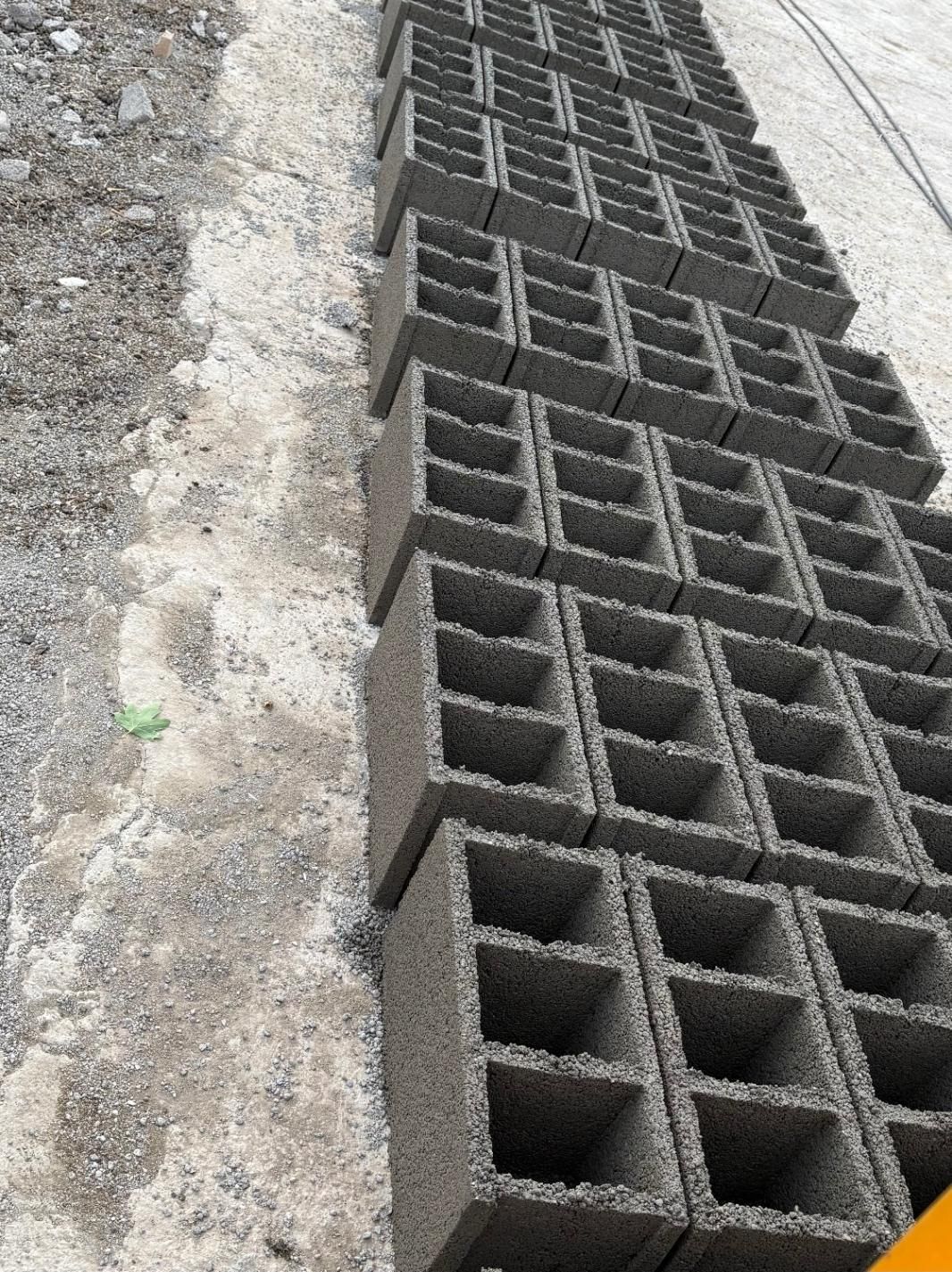 بلوک سیمانی با بهترین کیفیت با دستگاه فول اتومات|مصالح و تجهیزات ساختمان|پاکدشت, پاکدشت (مامازند)|دیوار