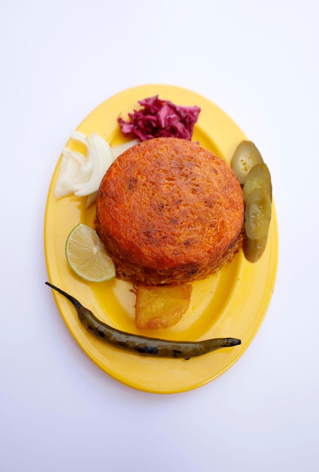 کمک آشپز کارگر ساده اتباع یا ایرانی رستوران|استخدام خدمات فروشگاه و رستوران|تهران, جردن|دیوار