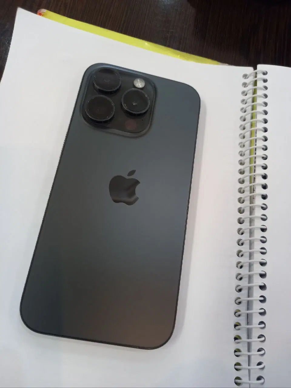 اپل iPhone 15 Pro با حافظهٔ ۲۵۶ گیگابایت|موبایل|اصفهان, عباس‌آباد|دیوار