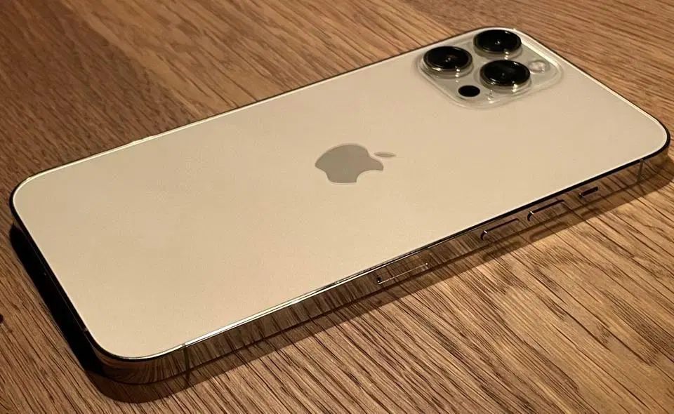 ایفون iPhone 12 Pro Max تک سیم بدون مشابه|موبایل|مشهد, وکیل‌آباد|دیوار