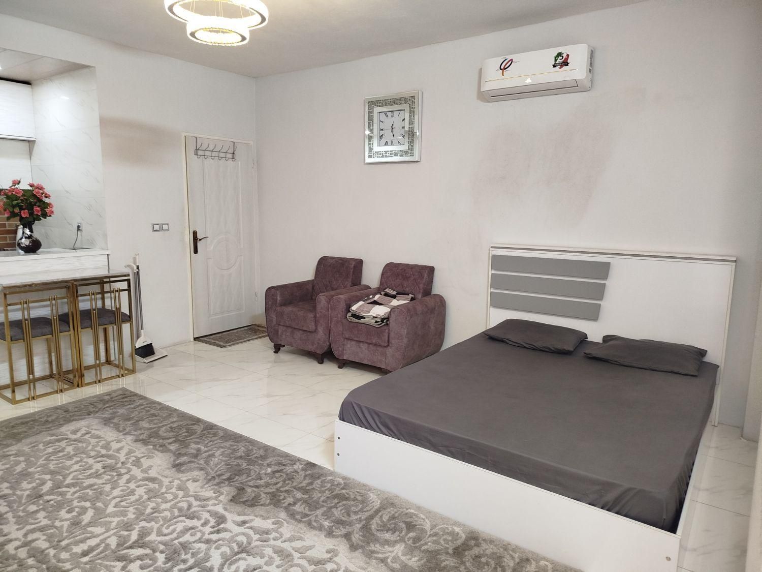 اجاره سوییت اپارتمان لوکس فلکه اطلسی|اجارهٔ کوتاهمدت آپارتمان و سوئیت|شیراز, باغ تخت|دیوار