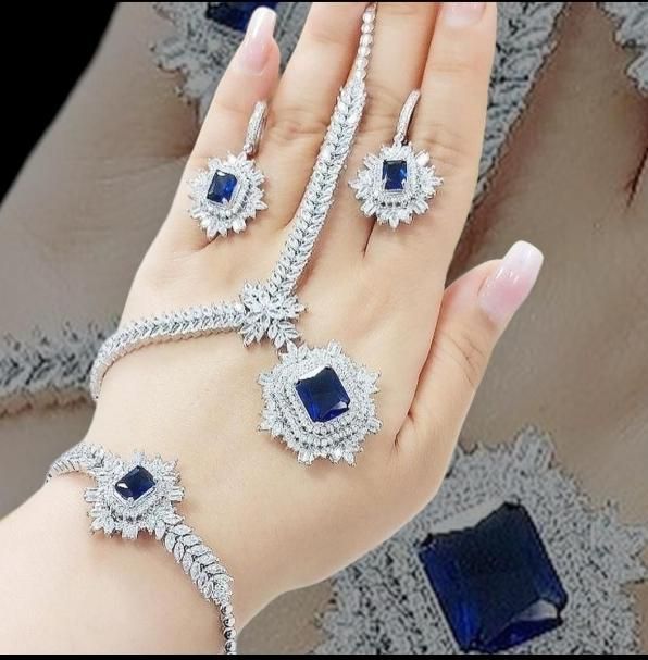 سرویس نقره کامل گوشواره نقره تمام نقره باساعت نقره|بدلیجات|تبریز, |دیوار