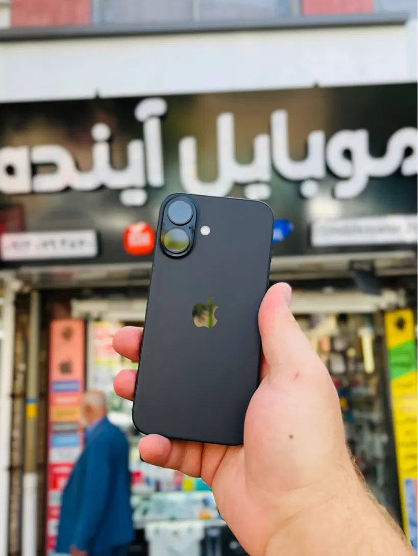 گوشی اپل Iphone 16 حافظه ۱۲۸ باتری ۱۰۰ رجیستر شده|موبایل|زنجان, |دیوار