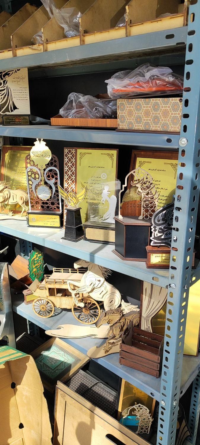 استخدام نیروکار کارگاه برش لیزر غیر فلزات|استخدام صنعتی، فنی، مهندسی|کرمان, |دیوار