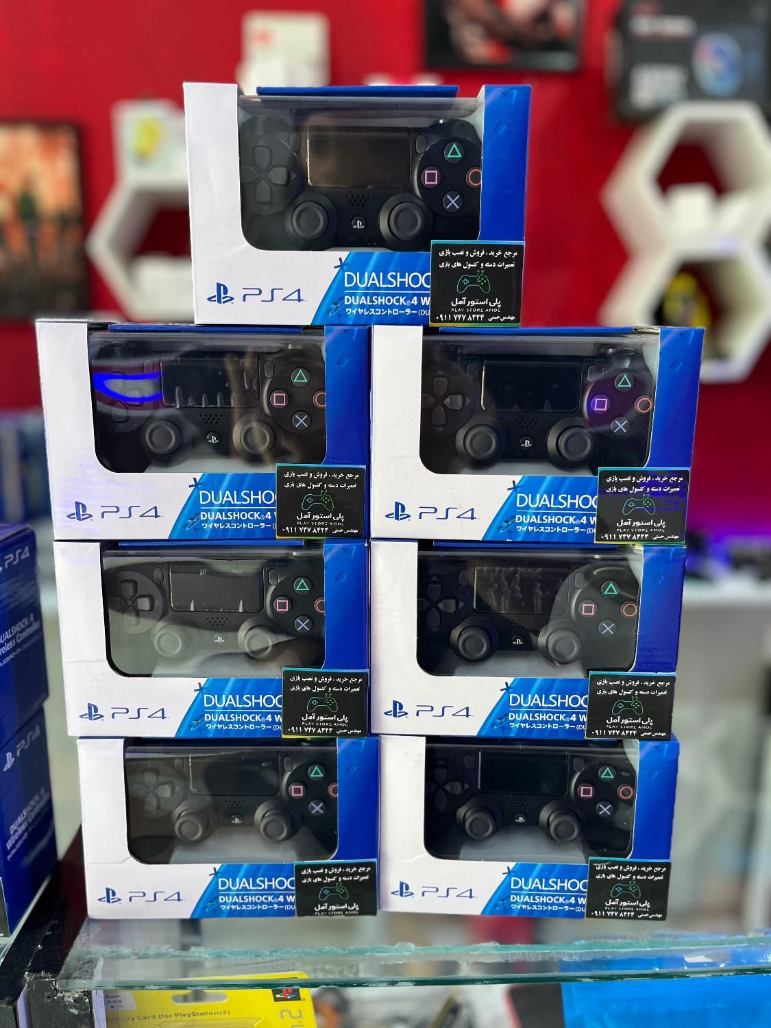 دسته بازی پلی استیشن ۴ در آمل تعداد Dual shock|کنسول، بازی ویدئویی و آنلاین|آمل, |دیوار