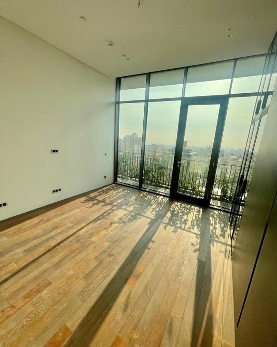 ۱۳۰متر/تاپ لوکیشن حصاری/بازسازی اعیانی/نور جنوب|فروش آپارتمان|تهران, میرداماد|دیوار