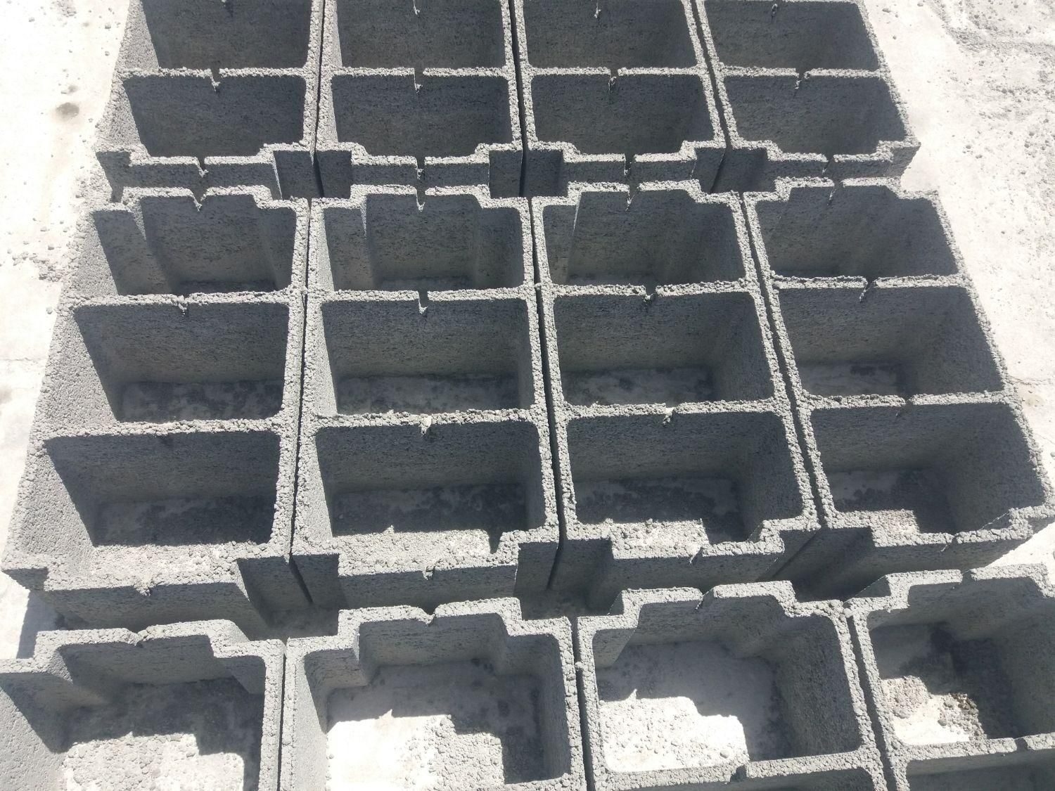 بلوک سقفی و دیواری(تحویل بدون شکستگی)|مصالح و تجهیزات ساختمان|اصفهان, بوستان کوهستانی صفه|دیوار