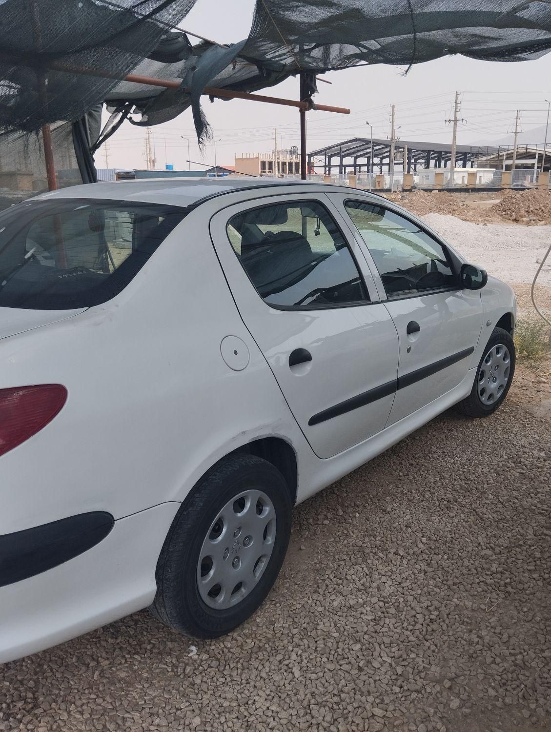 پژو 206 SD V9، مدل ۱۳۸۹|خودرو سواری و وانت|شیراز, شهرک گلستان|دیوار