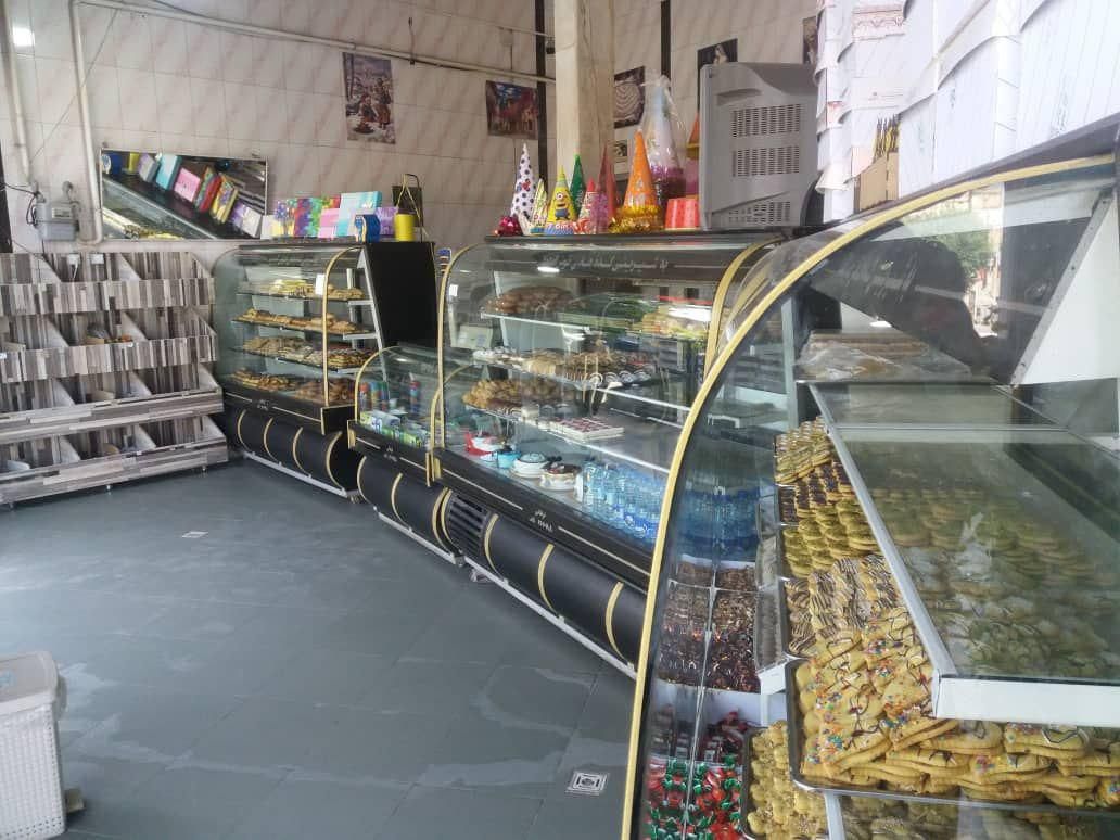 فروش کامل لوازم گارکاه و مغازه شیرینی فروشی|فروشگاه و مغازه|سنندج, |دیوار
