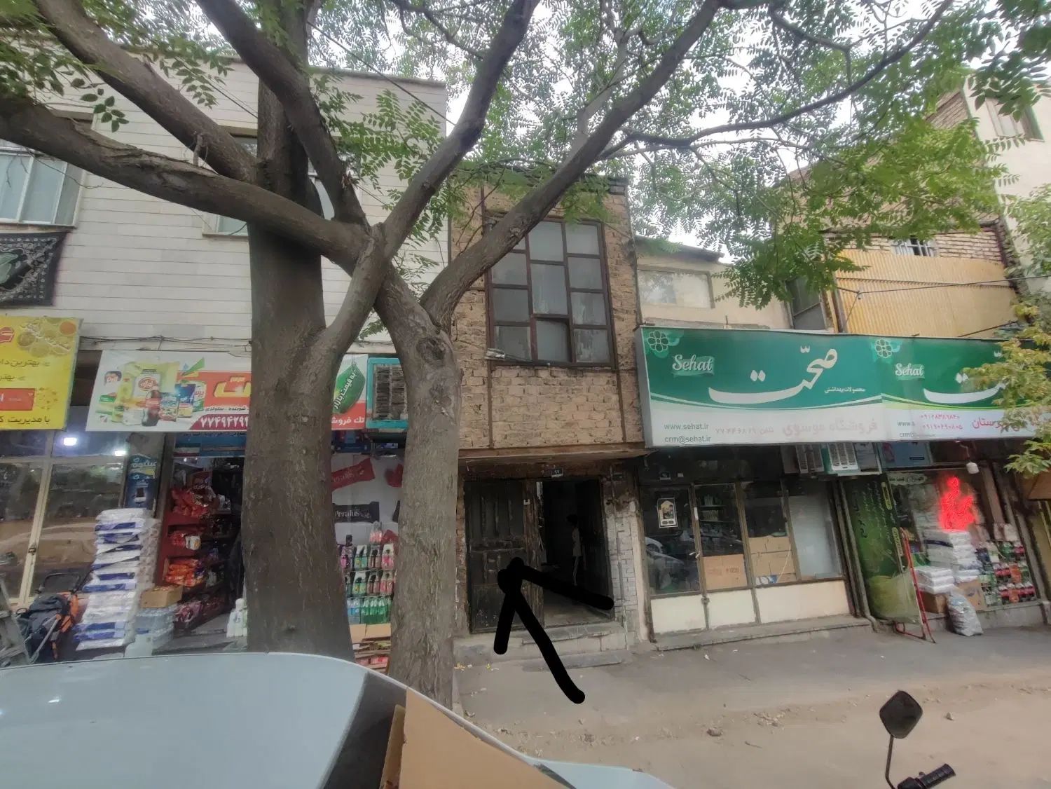 مغازه زیر‌پله|اجارهٔ مغازه و غرفه|تهران, لویزان|دیوار