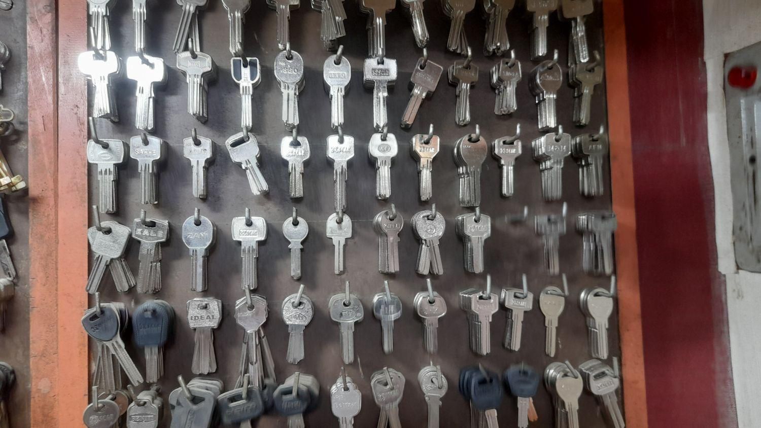 قفل سازی منزل و اتومبیل علی|خدمات پیشه و مهارت|قم, چهار مردان|دیوار