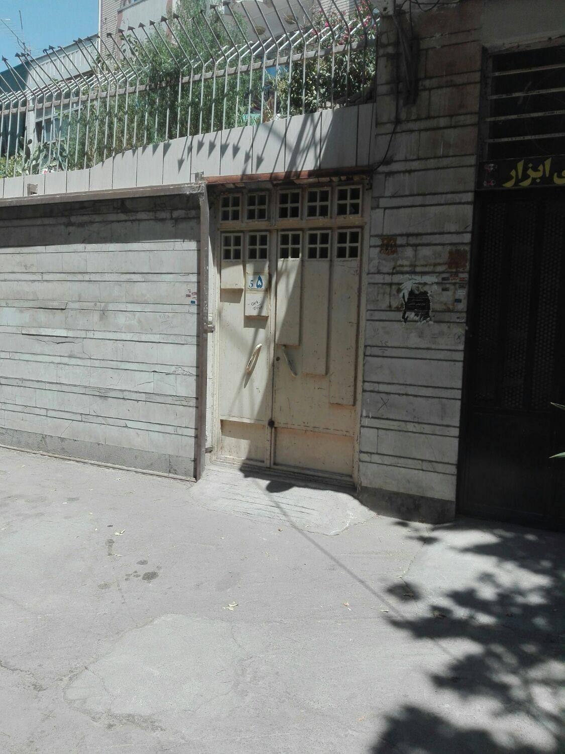 اجاره زیرزمین تجاری 90 متری|اجارهٔ مغازه و غرفه|اصفهان, خلیل آباد|دیوار