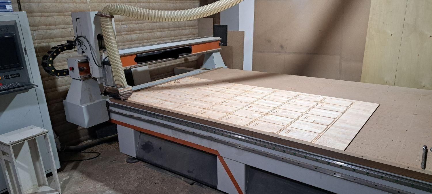 کلیه خدمات سی‌ان‌سی چوب cnc ام‌دی‌اف برش کلافکاری|خدمات پیشه و مهارت|مشهد, گرجی علیا|دیوار