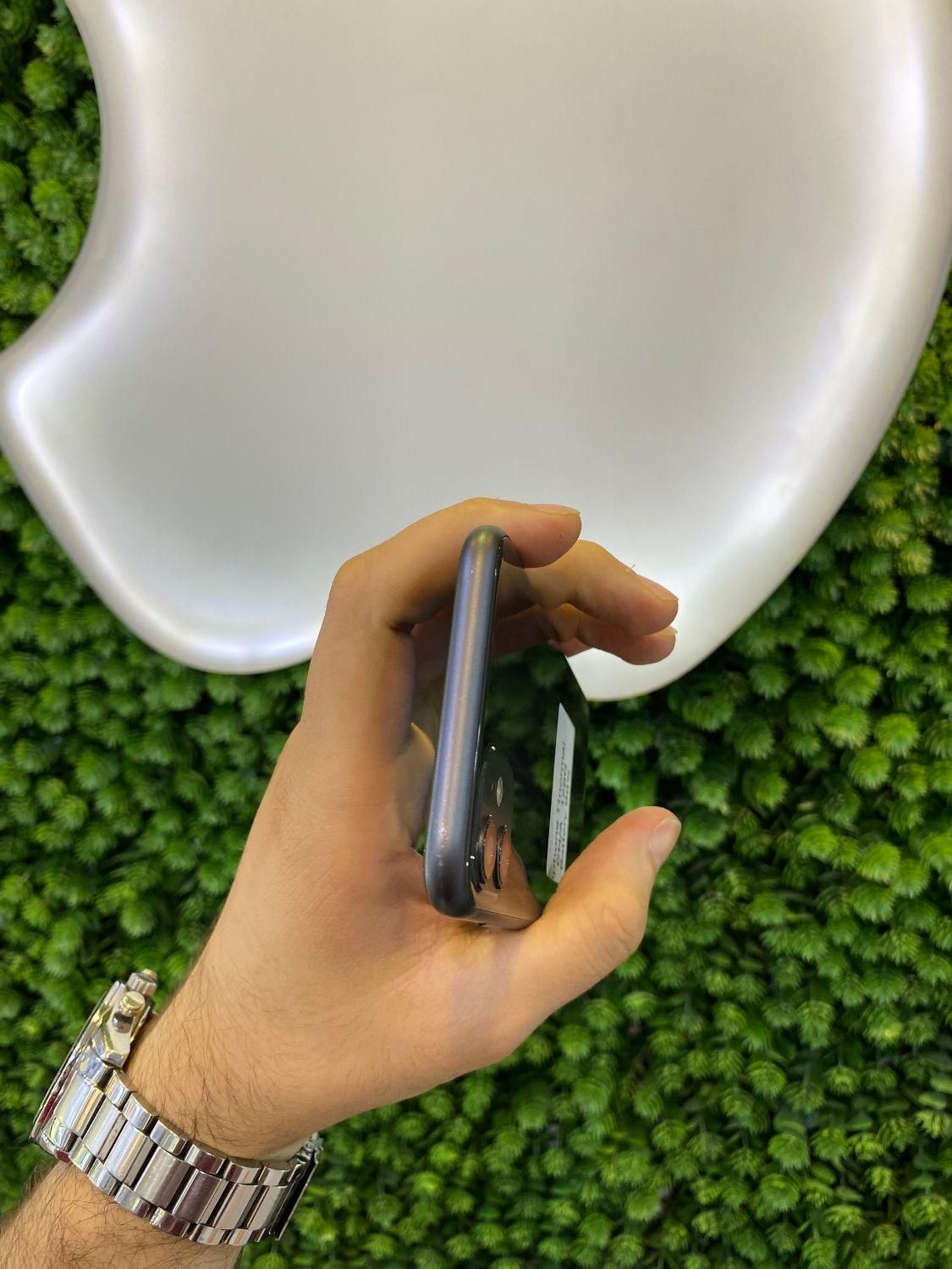 iphone 11Normal CH/A|موبایل|تهران, نصرت|دیوار