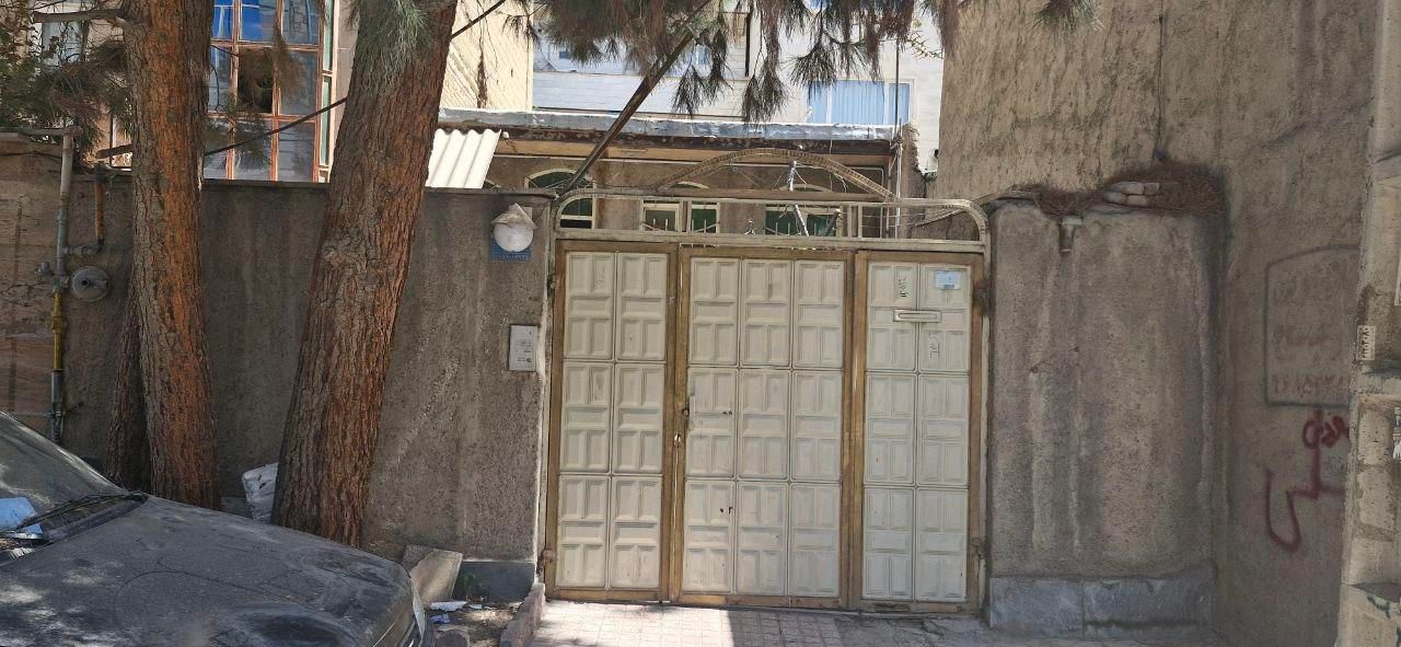 حیاط۱۱۳متری،گرمدره فروش یامعاوضه با آپارتمان|فروش خانه و ویلا|گرمدره, |دیوار