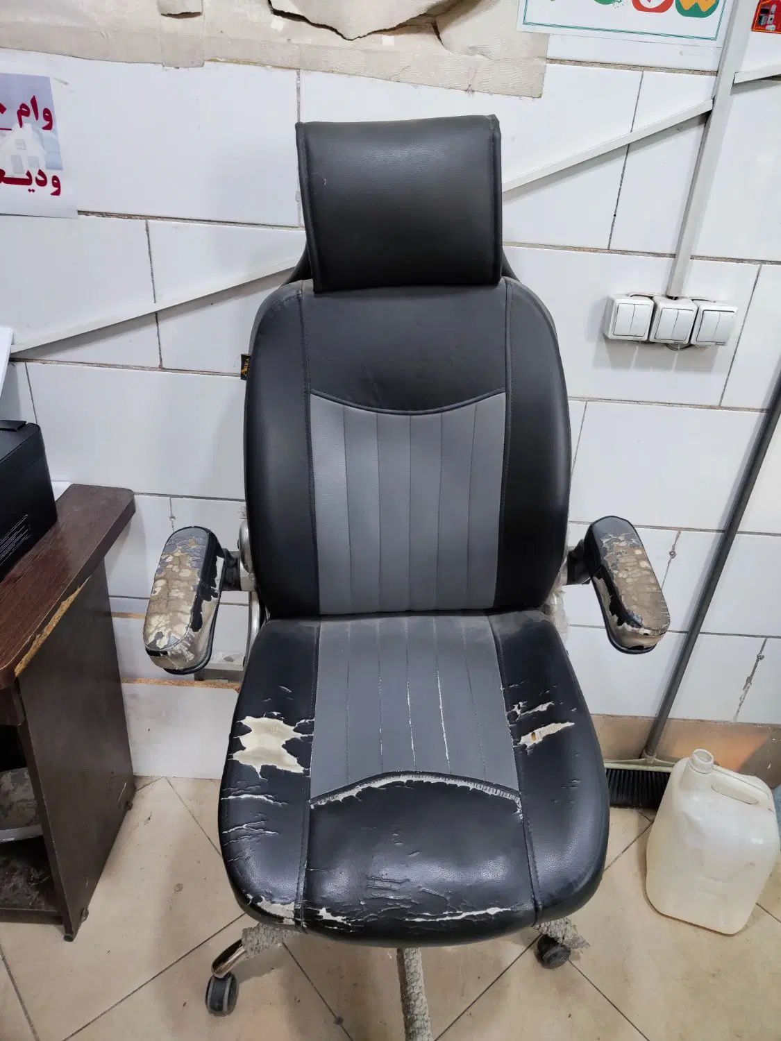 واگذاری کافی نت فعال روبروی سه بانک و محضر اسناد|اجارهٔ مغازه و غرفه|مشهد, کوی المهدی|دیوار