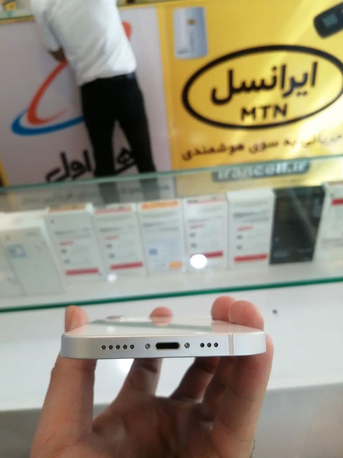 گوشی آیفون 12 iPhone حافظه 128 درحدنو|موبایل|مشهد, احمدآباد|دیوار