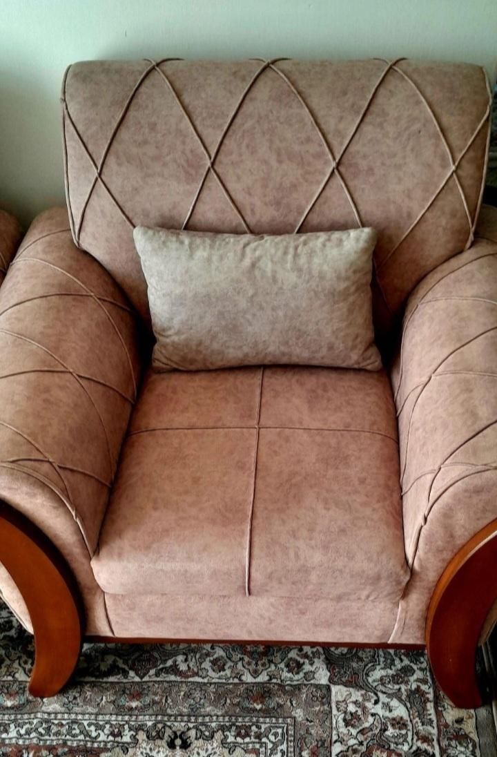 مبل درحد نو|مبلمان خانگی و میز عسلی|هشتگرد, هشتگرد قدیم|دیوار