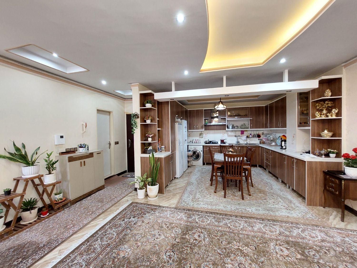 اپارتمان ۶۸متر بهترین گزینه برای سرمایه گذاری|فروش آپارتمان|گرمدره, |دیوار