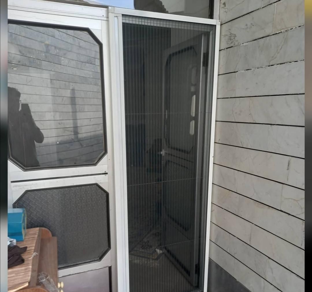 توری پنجره پلیسه|خدمات پیشه و مهارت|رشت, آب و برق|دیوار