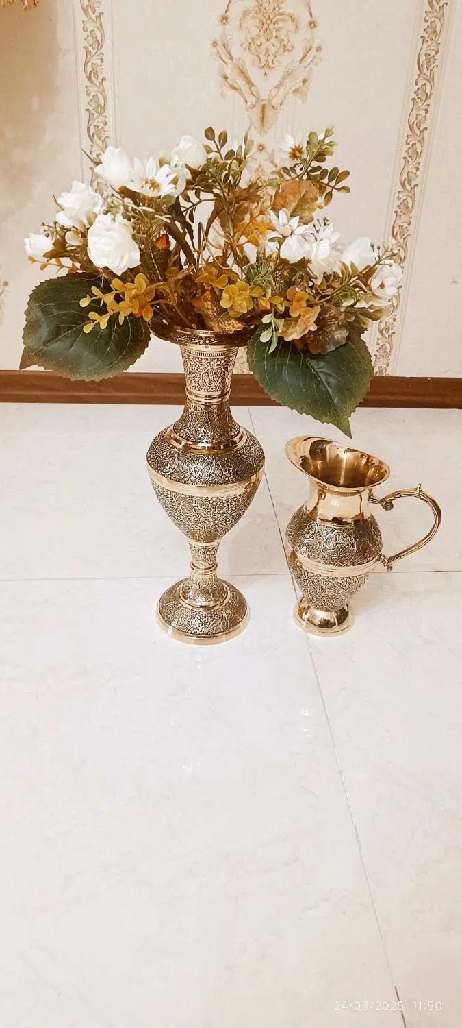 گلدان و پارچ برنزی طرح دار (توضیحات)|صنایع دستی و سایر لوازم تزئینی|تهران, خاک سفید|دیوار