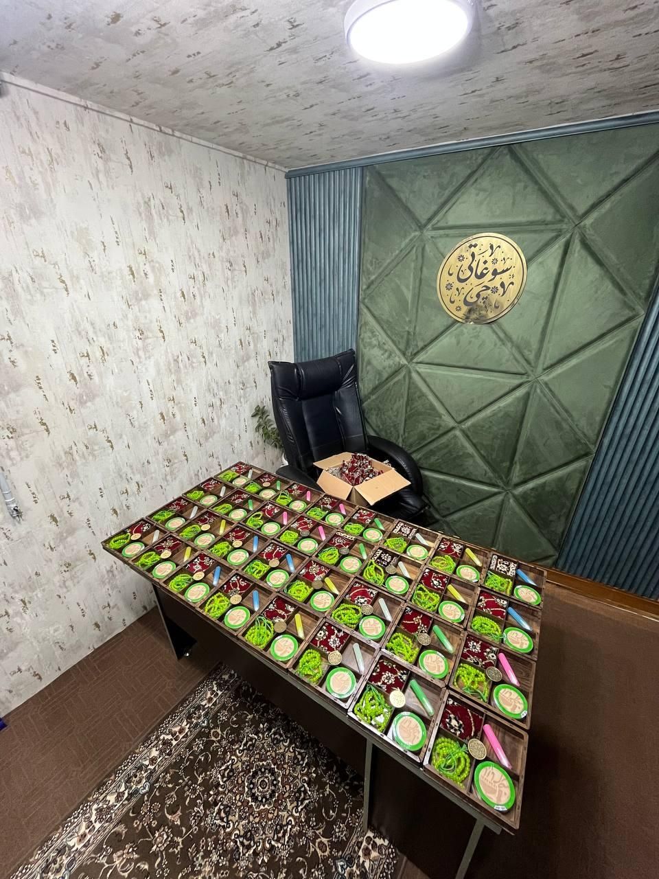 سوغات متبرک مشهد ،پک سوغاتی، مهر تسبیح عطر فرش حرم|زیورآلات و اکسسوری|مشهد, حرم مطهر رضوی|دیوار