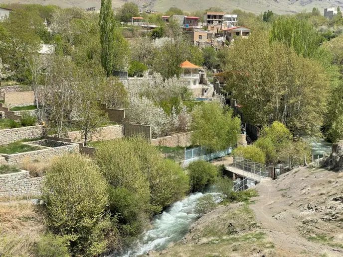 زمین کاربری مسکونی ویلایی|فروش زمین و ملک کلنگی|تهران, ارم|دیوار