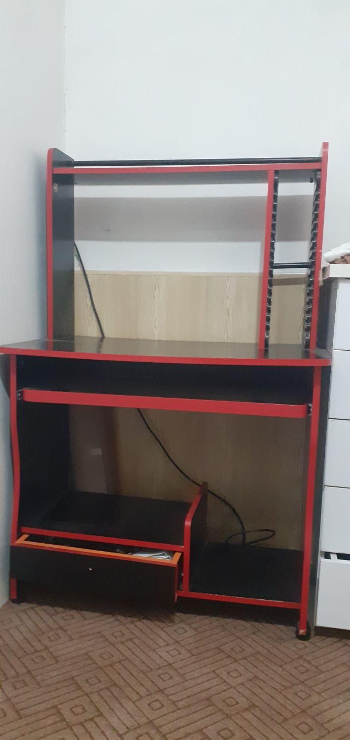 میز کامپیوتر قیمت مناسب|میز تحریر و کامپیوتر|آق قلا, |دیوار