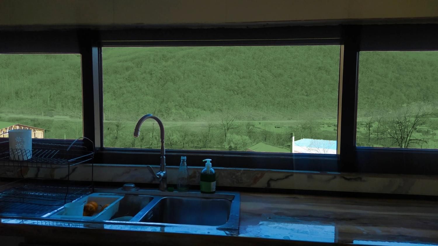 مهرویلا با چشم انداز بی نظیر|اجارهٔ کوتاه‌مدت ویلا و باغ|زیرآب, |دیوار