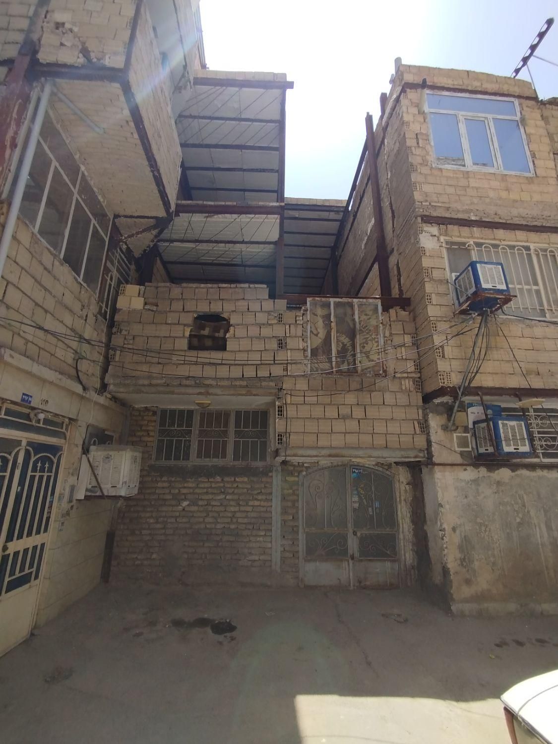 آپارتمان سفت کاری50متری ۱خوابه کشاورز سرمایه گذاری|فروش آپارتمان|مشهد, نوید|دیوار