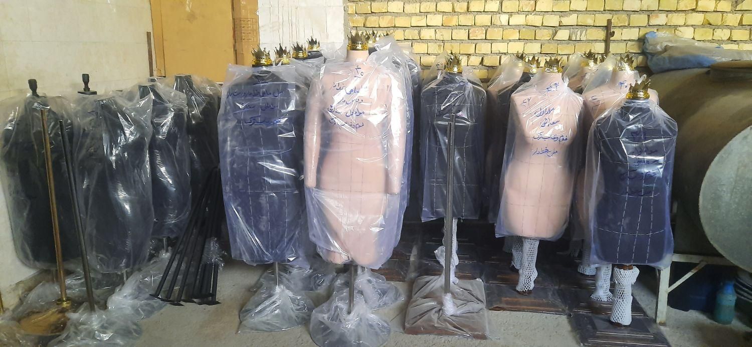 مانکن خیاطی (سوزن خور و اُتو خور)|فروشگاه و مغازه|خرم‌آباد, |دیوار