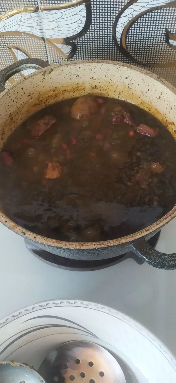 قورمه سبزی سرخ شده خوش طعم و عطر و تمیزوبهداشتی|خوردنی و آشامیدنی|نیشابور, دهنو|دیوار