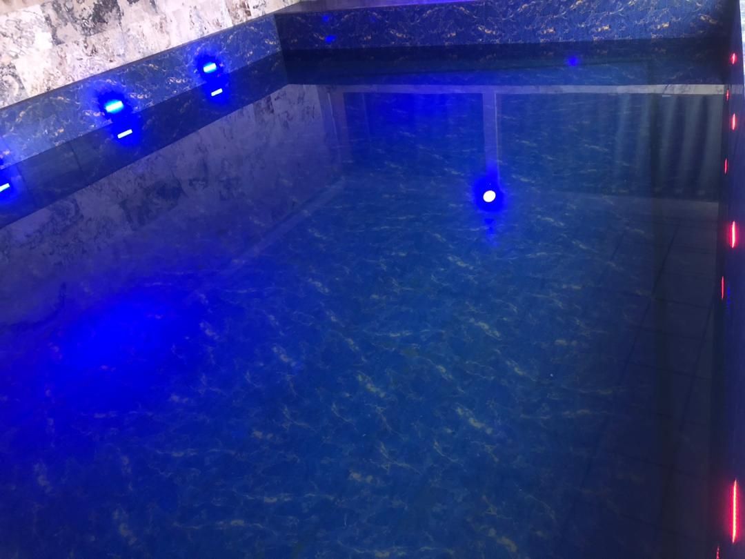 اجاره ویلا استخرابگرم|اجارهٔ کوتاه‌مدت ویلا و باغ|نجف‌آباد, گلدشت|دیوار