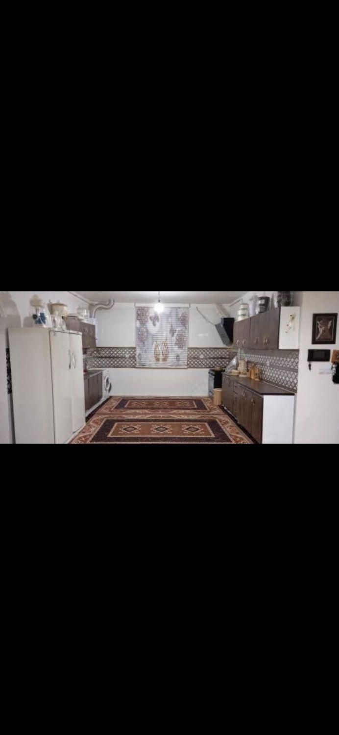 فروش خانه ویلایی ۱۳۰ متری ۲ خوابه در حسین‌آباد|فروش خانه و ویلا|کرج, حسین‌آباد|دیوار