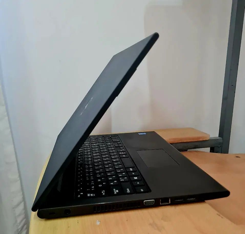 لپ تاپ دل Dell Vostro 15 اداری دانشجویی ترید|رایانه همراه|مشهد, طلاب|دیوار