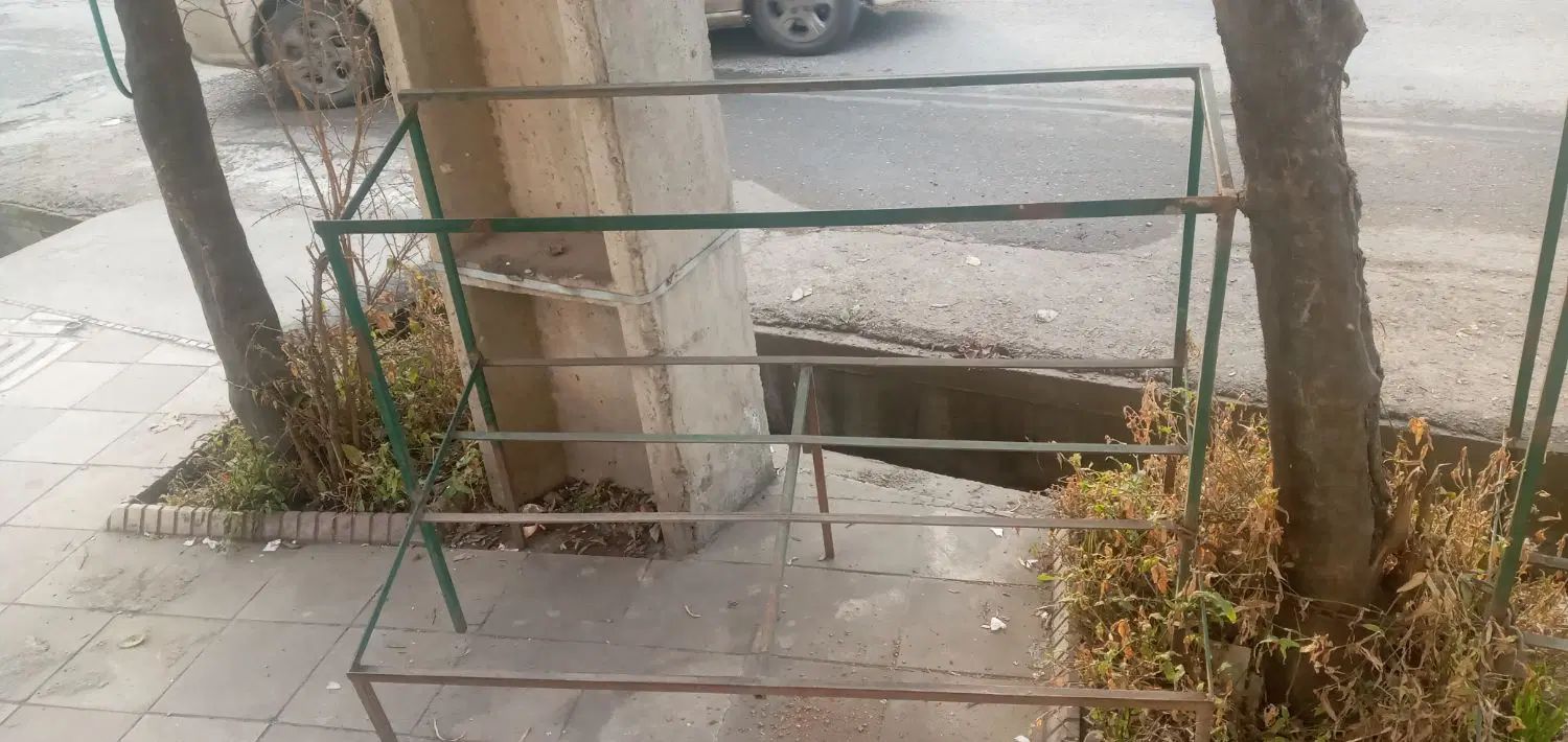 ۲عدد نرده آهنی مخصوص میوه و تره بار عمدتا|فروشگاه و مغازه|علی‌آباد کتول, |دیوار
