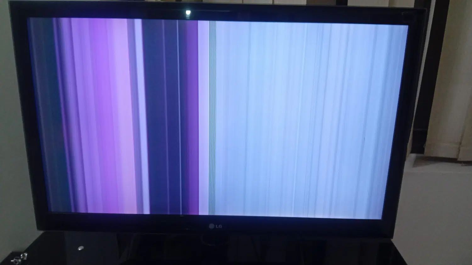 ال جی 42 اینچ LED مدل 42LE5400|تلویزیون و پروژکتور|اصفهان, سلطان‌آباد|دیوار
