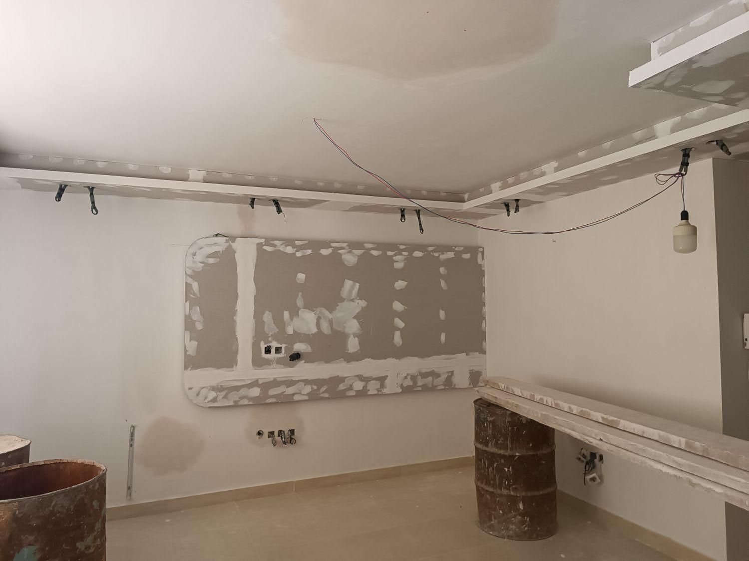 نقاشی و رنگ آمیزی ساختمان|خدمات پیشه و مهارت|صومعهسرا, |دیوار