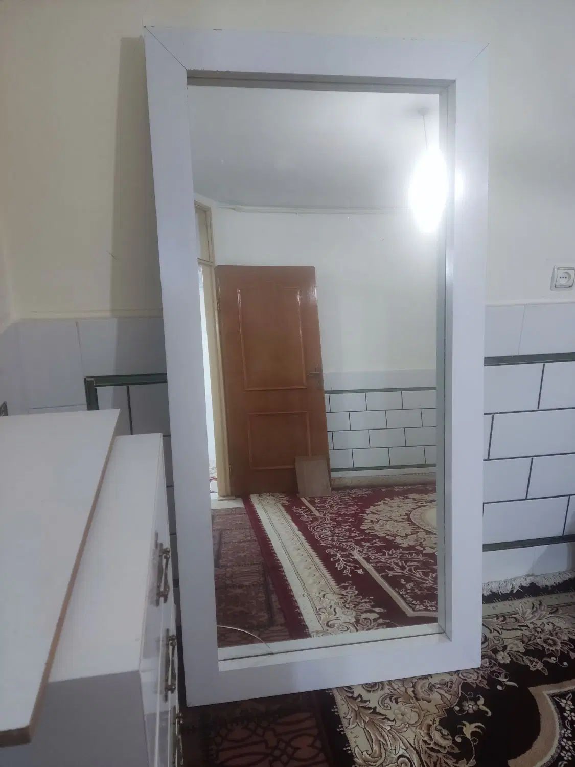 دوعددآینه بزرگ سالنی آرایشگری همراه بادوتاباکس|آرایشگاه و سالن‌های زیبایی|ازنا, |دیوار