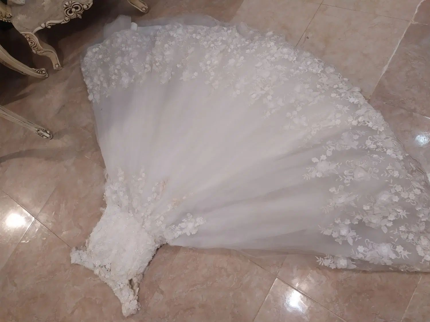 لباس عروس|لباس|رشت, بلوار گیلان|دیوار