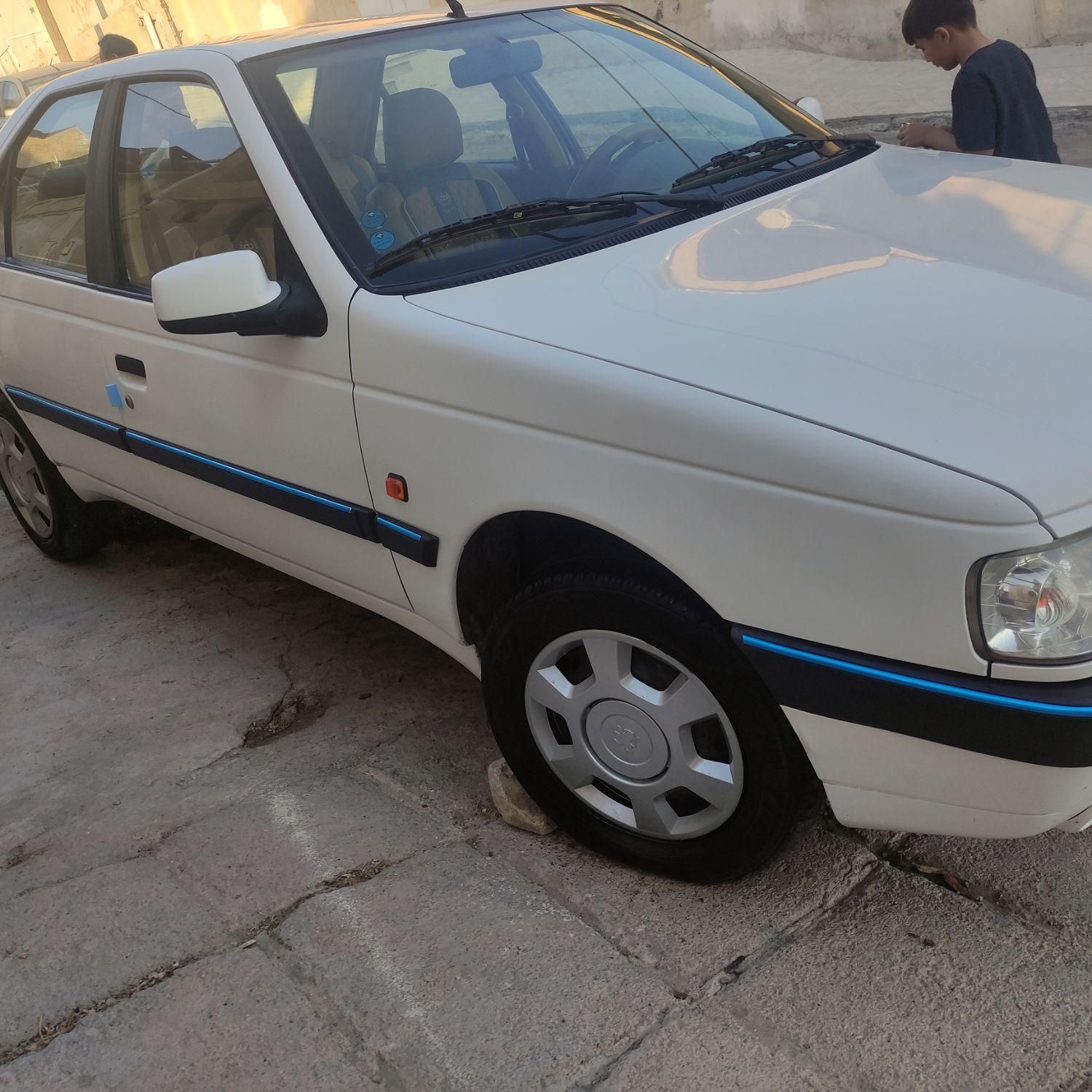 پژو 405 SLX موتورTU5، مدل ۱۳۹۶|خودرو سواری و وانت|ایلام, |دیوار