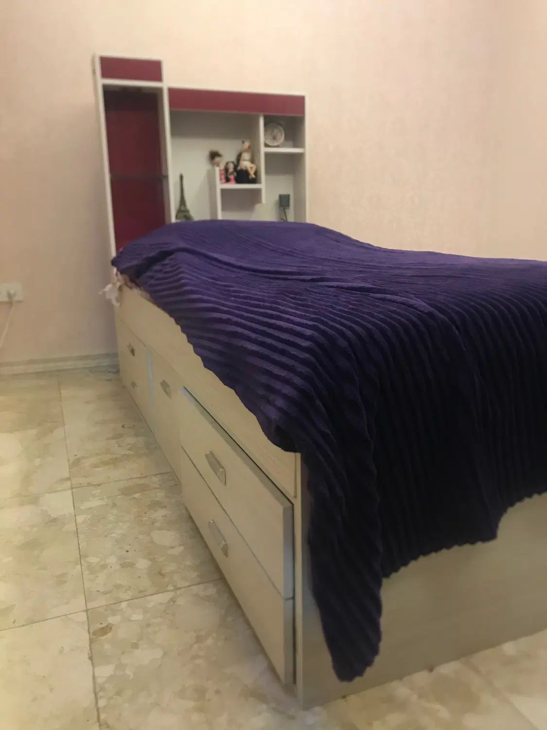 سرویس تخت نوجوان ،میز تحریر و میز آرایش آئینه دار|تخت و سرویس خواب|تهران, دروس|دیوار