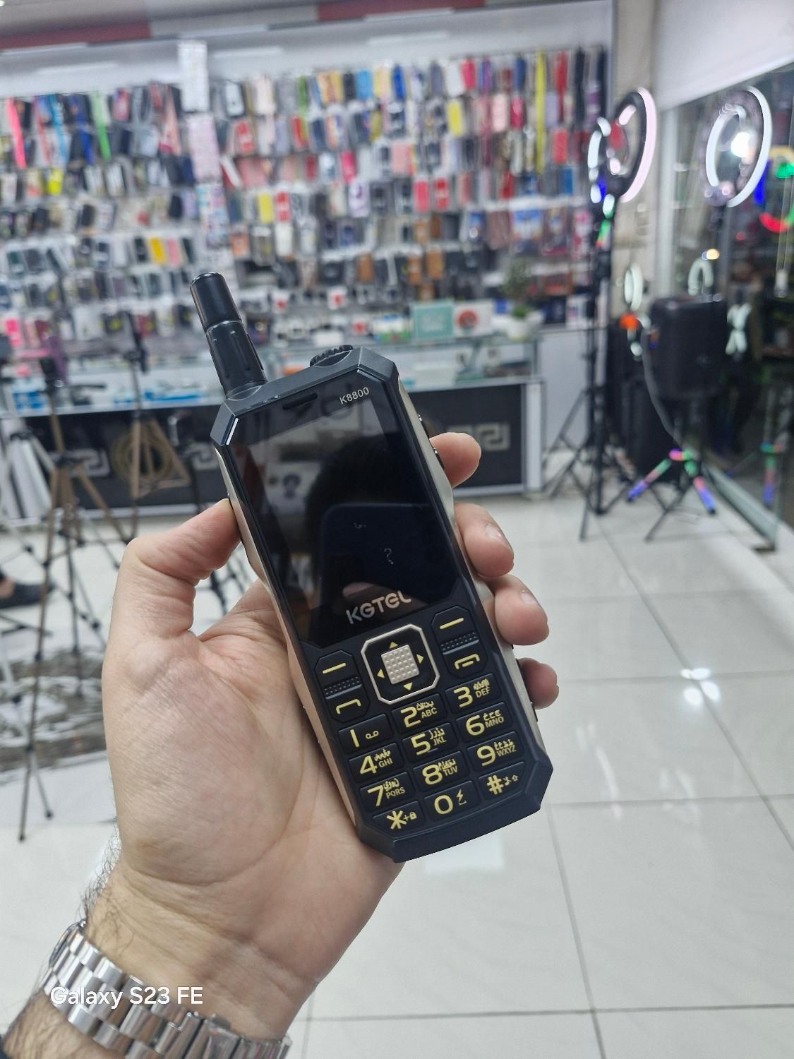 فروش انواع گوشی ضد ضربه آنتن دار|موبایل|اسلام‌شهر, مطهری|دیوار