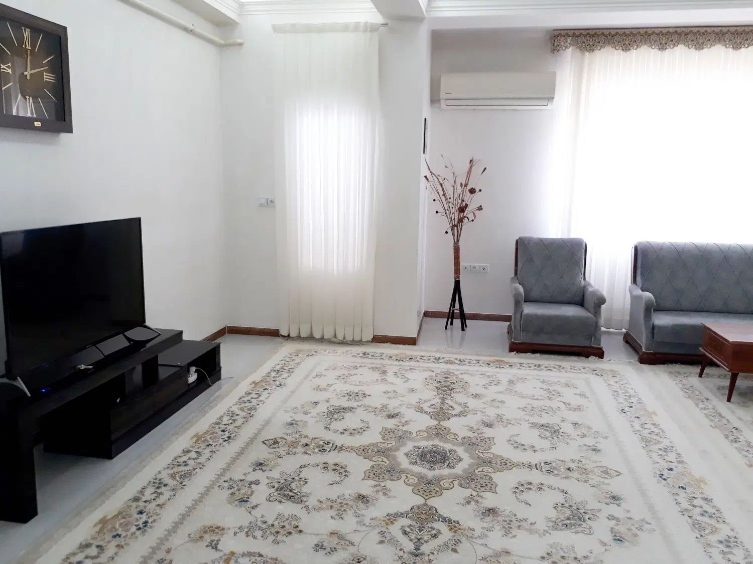 آپارتمان ۱۰۰ متری با پارکینگ اختصاصی|فروش آپارتمان|رشت, ولکس|دیوار