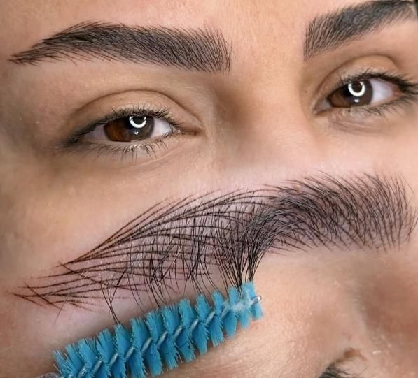 خدمات و آموزش تخصصی میکروابرو و...|خدمات آرایشگری و زیبایی|فولادشهر, A4|دیوار